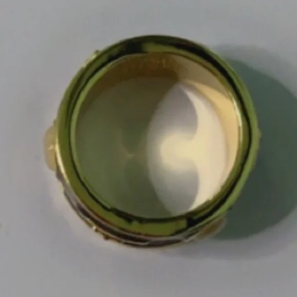 Vivienne Westwood gold and black enamel logo Ring - Picture 3 of 9